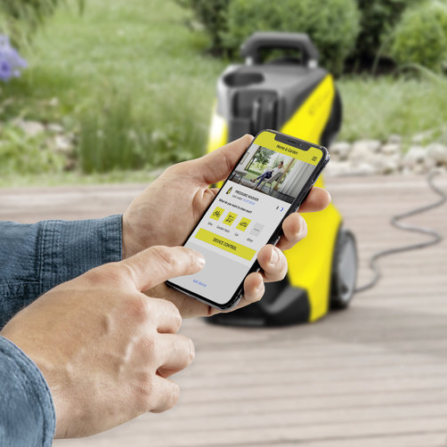 Мойка высокого давления Karcher K 7 Smart Control - <h3>Связь с мобильным приложением Home & Garden по Bluetooth</h3>
<p>
	 Приложение Karcher Home & Garden позволит Вам стать экспертом в области уборки. Воспользуйтесь обширным опытом Karcher для достижения превосходных результатов чистки. Приложение по Bluetooth передает аппарату высокого давления оптимальное значение давления.
</p>