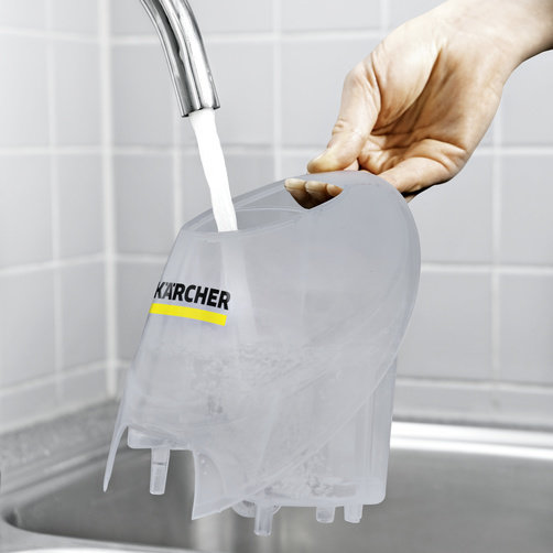 Пароочиститель Karcher SC 4 EasyFix Premium - <h3>Съемный бачок для доливки воды</h3>
Возможность дозаправки водой в любое время позволяет выполнять работы без долгих перерывов.